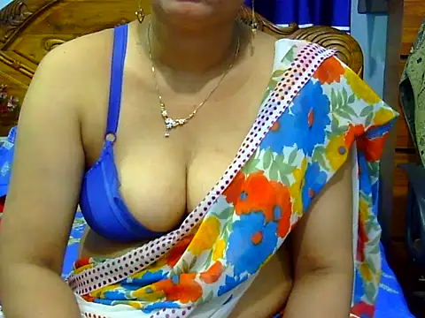 Horny_Doll24 webcam