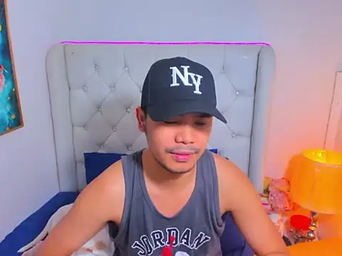 AsianZero webcam