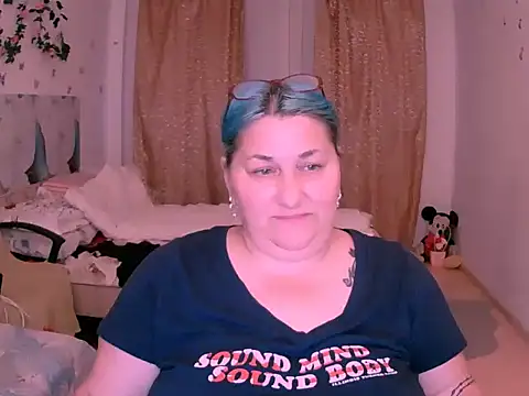 SweetBoobs2 webcam