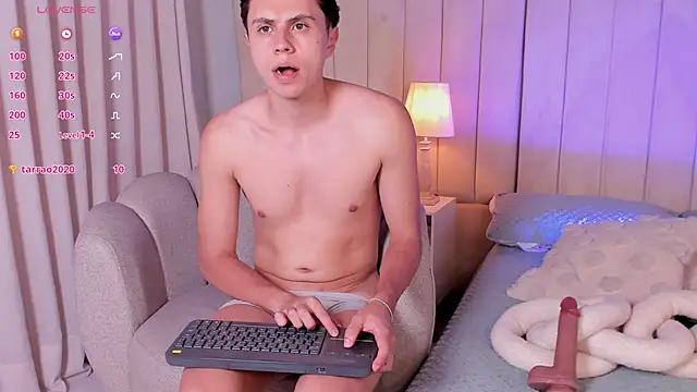 liam_salvatoree webcam
