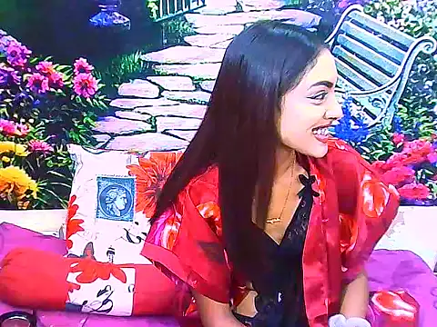 IndianPretty14u2Luv webcam