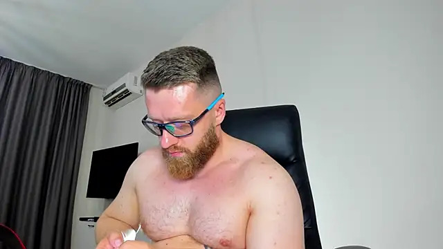 Findom_guy webcam