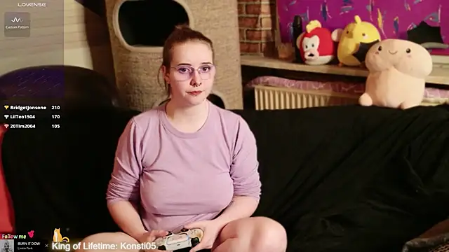 GamerGirl_Eve webcam