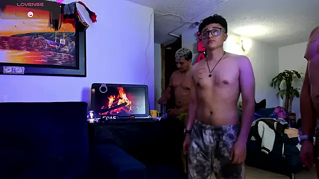 ECSTASYX2-23 webcam