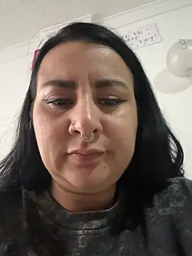 Abril_Luv webcam