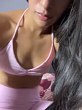 issabellalopez - IssabellaLopez's free webcam - UK Sex Cams