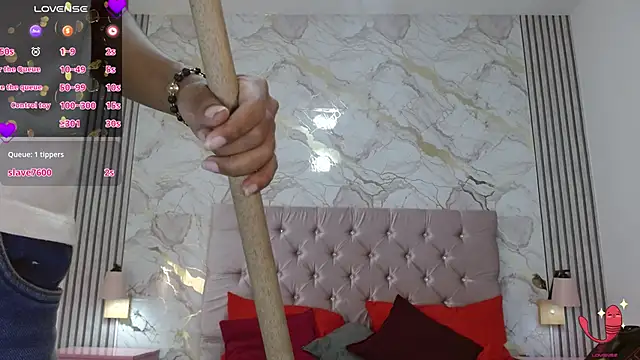 Mia_Hiills webcam