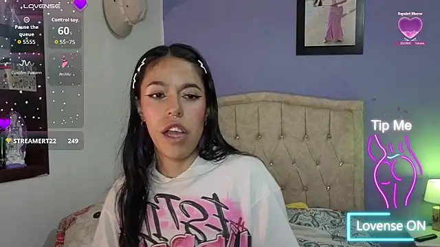 stephania_t webcam