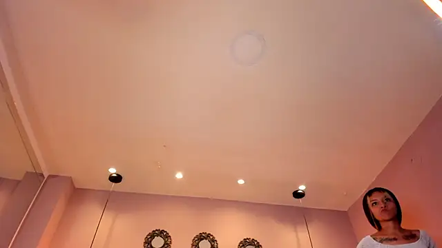 ArianaGolden webcam