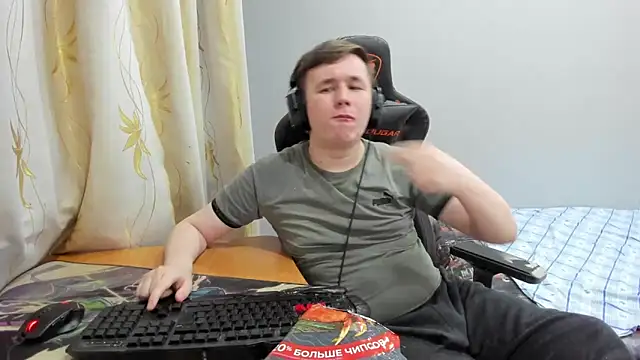 iliaskrislove webcam