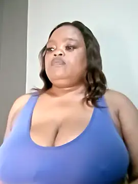 hugemelonsxxx webcam