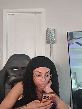butterflybootyy webcam