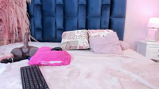 Erikaamore webcam