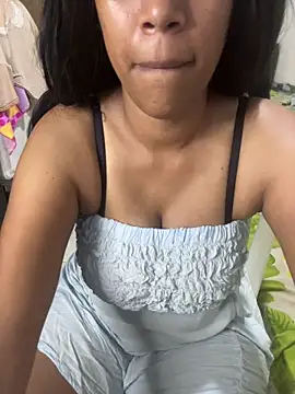 CandyDollXXX webcam