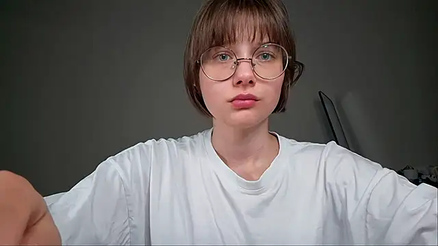 ExitedTroth webcam