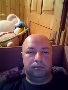 Luceriusbigass webcam