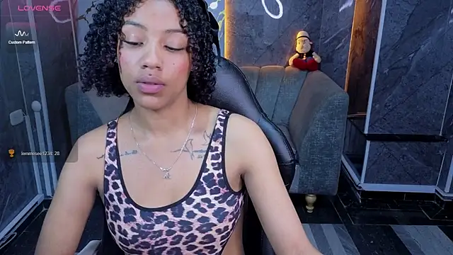 Violeth_b webcam