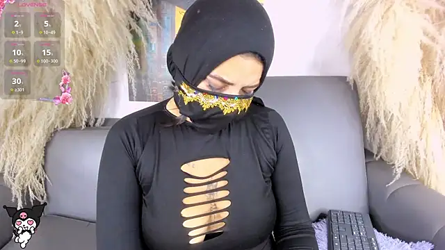 alanna_sahir webcam
