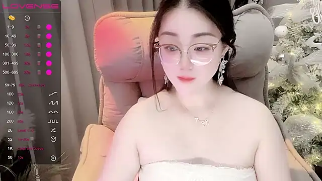 Monica-666888- webcam