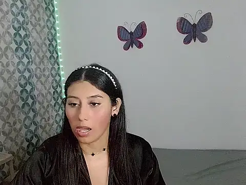 Melaniecarsonew webcam