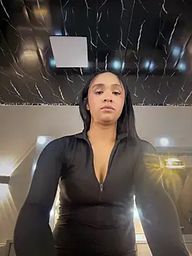 Isabella-Teen