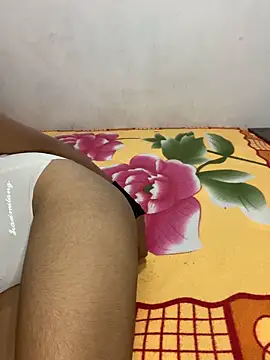 Bella_Julie webcam