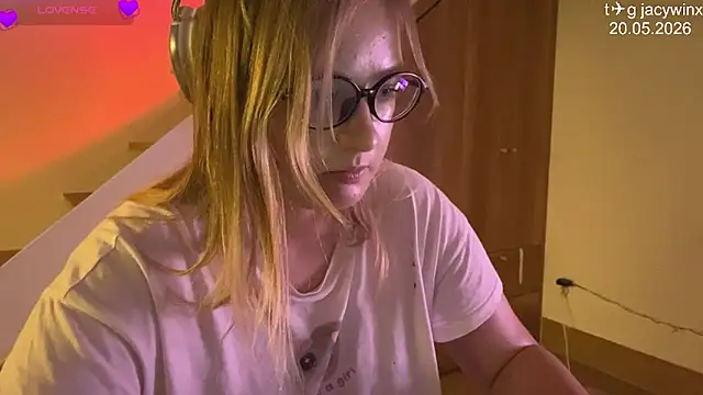 JacyWinslat webcam