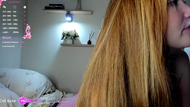 Red_FoxGirl webcam
