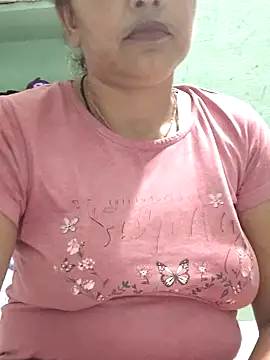 Piya-Naughty webcam