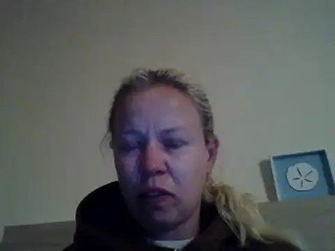 jennyblondeuk webcam