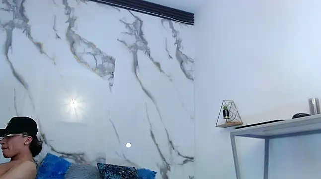 XanderGrey8 live sex cam