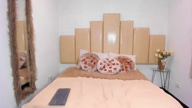 Lara_pons webcam