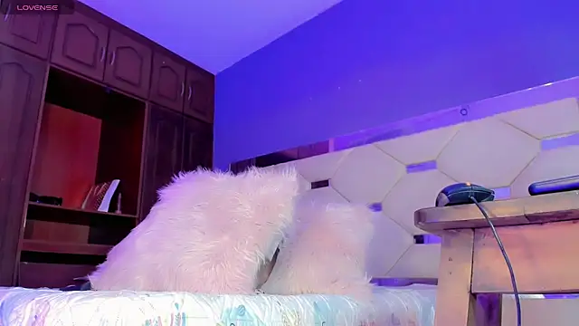 liyenpain01_ webcam