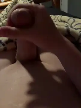 bigwhitecock94 webcam