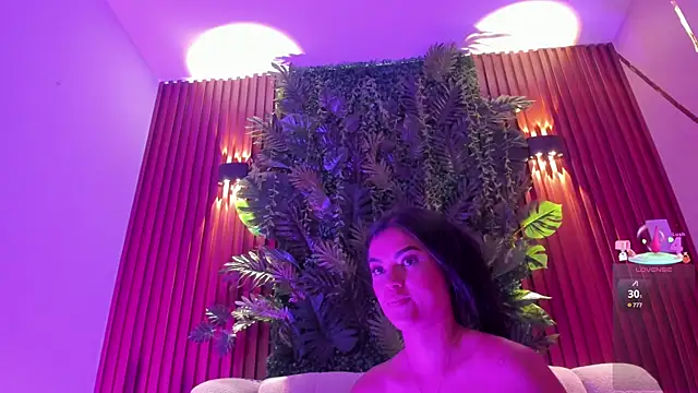 foxxxmegan webcam