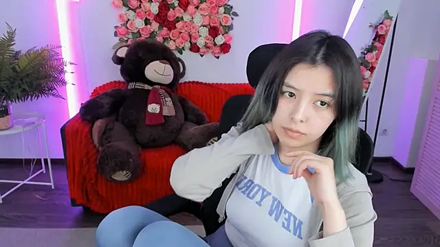 SirenMystiq webcam