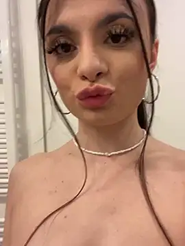 AshleyKartter webcam