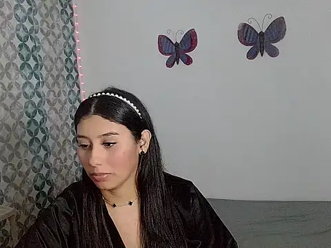 Melaniecarsonew webcam