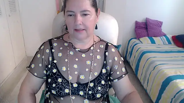 leonela_69 webcam