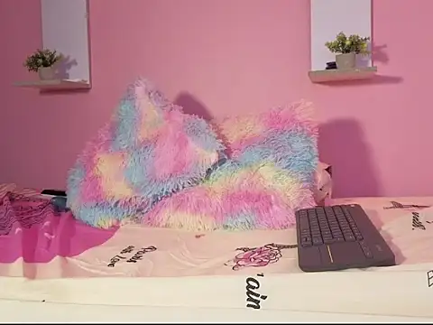 Sharlott_g22 webcam