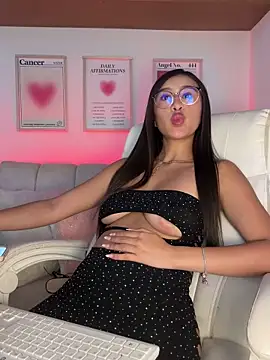 GiaEvanss webcam