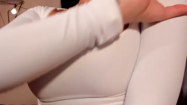 JadeEvansX webcam