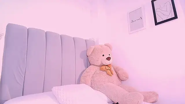 DannaHyde webcam