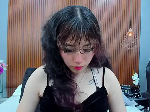 Cybercore_Shy webcam