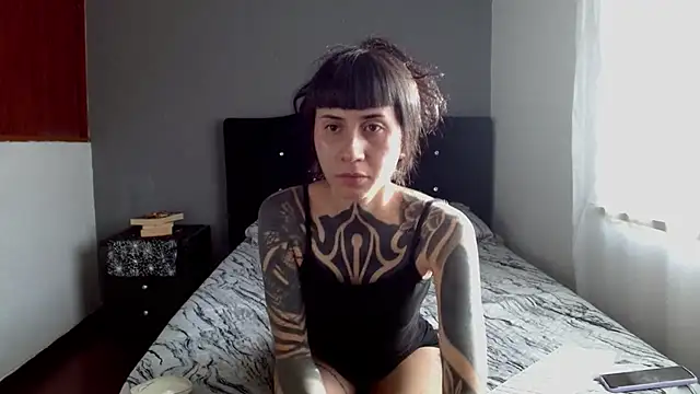 Emilia_1995 webcam