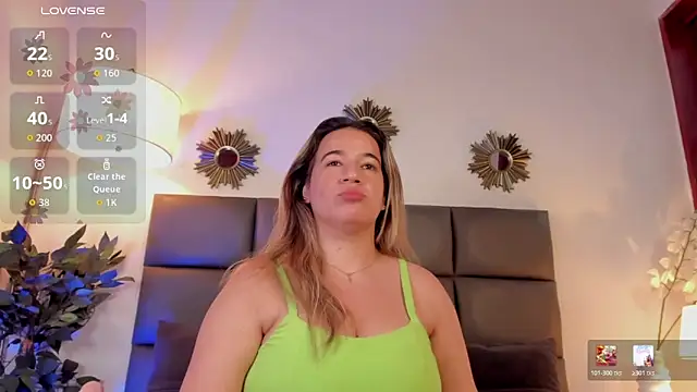 Antonellachic73 webcam
