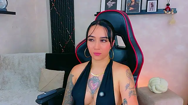 emmyevans1 - EmmyEvans1's free webcam - UK Sex Cams