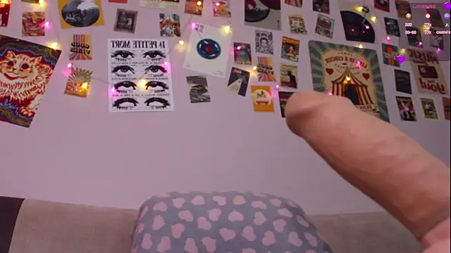 Luna_Blake webcam