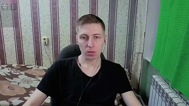 Darien_Brown webcam