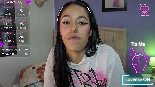 stephania_t webcam